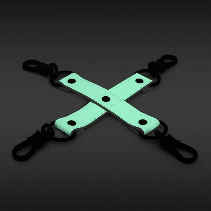 GLO Bondage - Hog Tie - Zelena